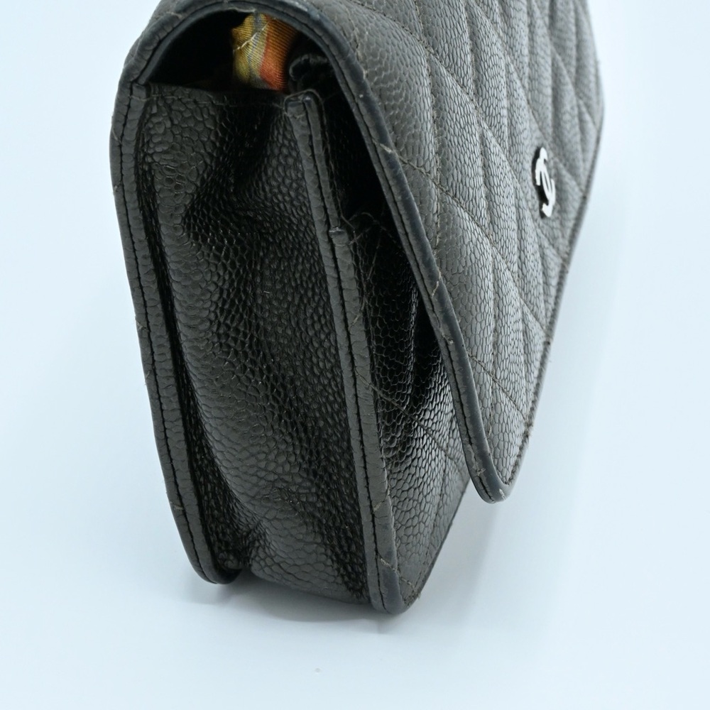 Chanel Quilted CC SHW Wallet on Chain - Picture 8 of 13